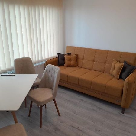 Apartament 3 Camere, Targu Neamt Et4 Extérieur photo