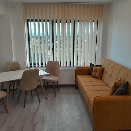 Apartament 3 Camere, Targu Neamt Et4 Extérieur photo